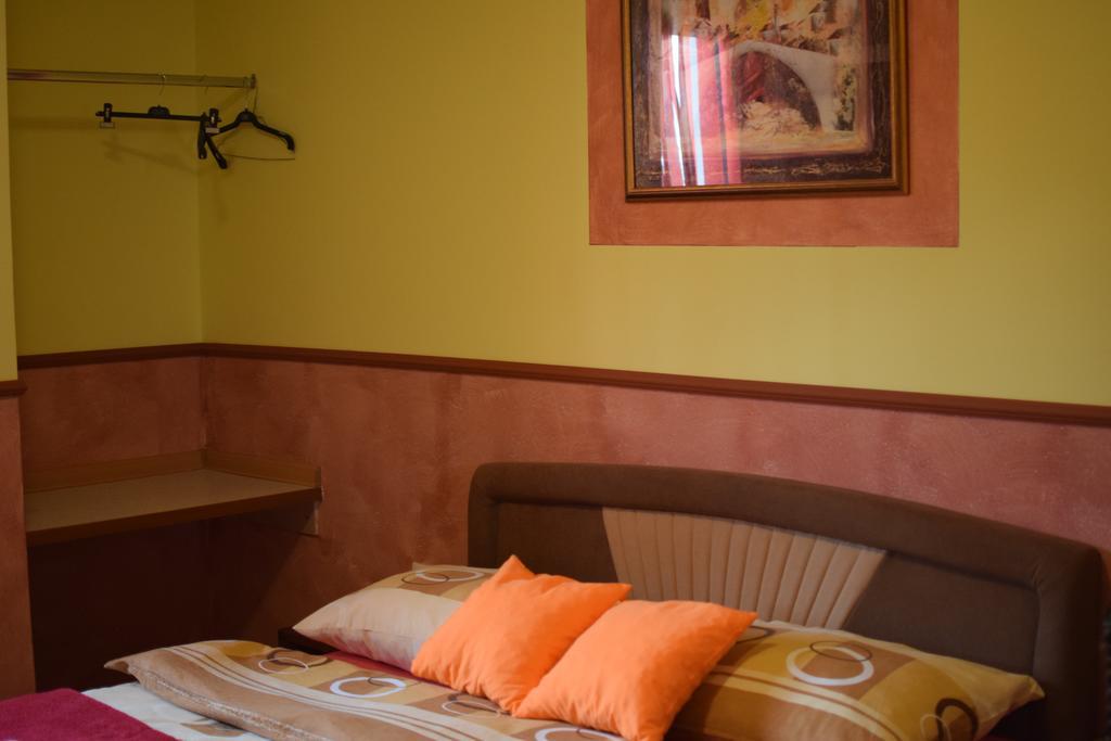 Apartment&Rooms "Globus" Mostar Cameră foto